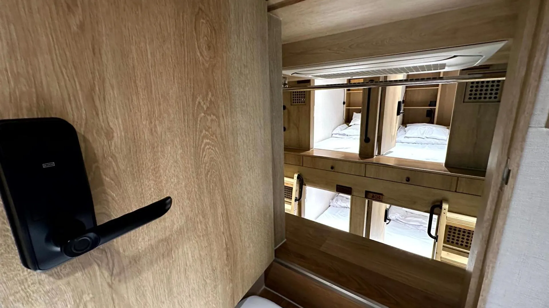 Nomad Live Hostel Busan