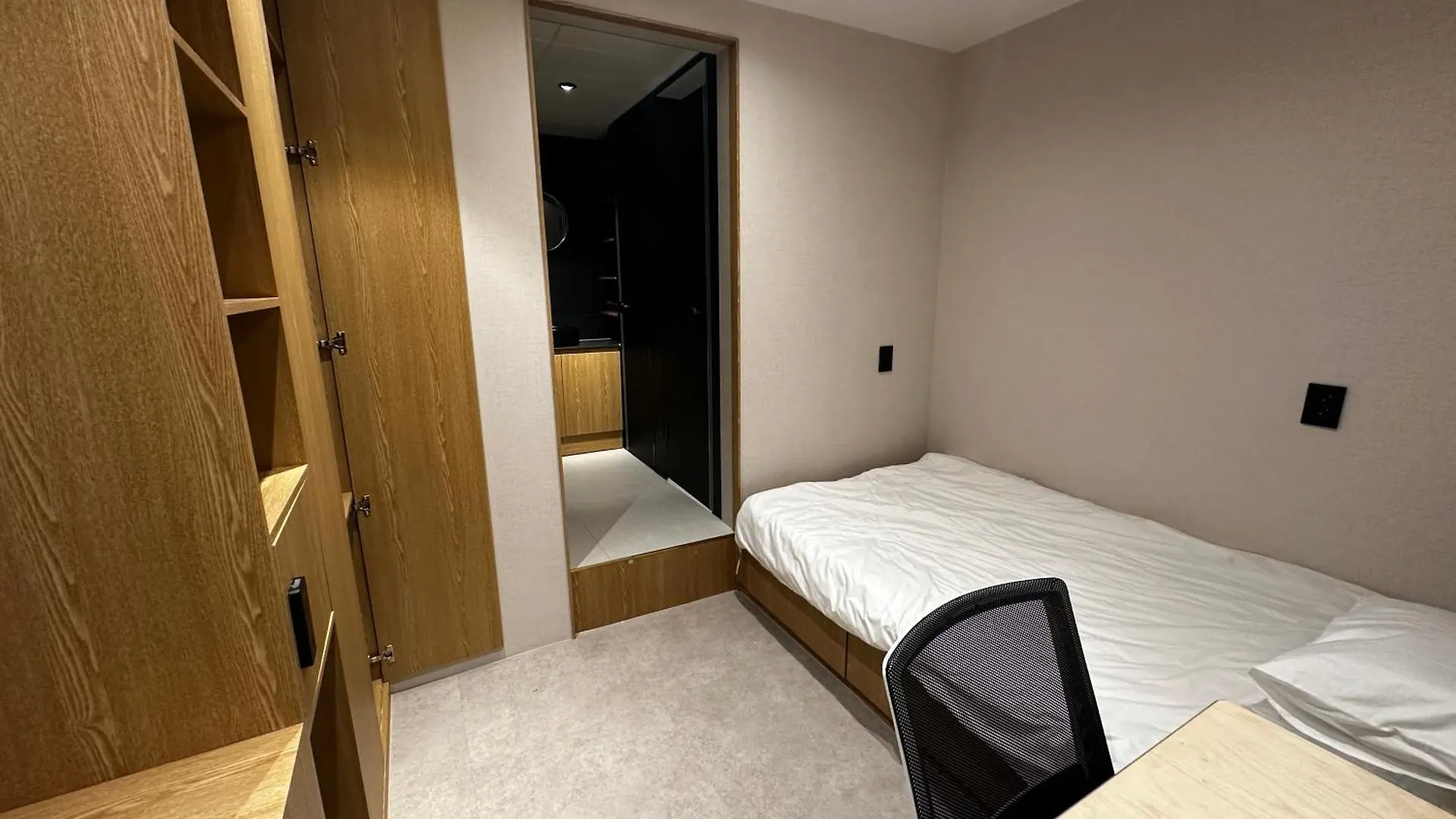 Nomad Live Hostel Busan