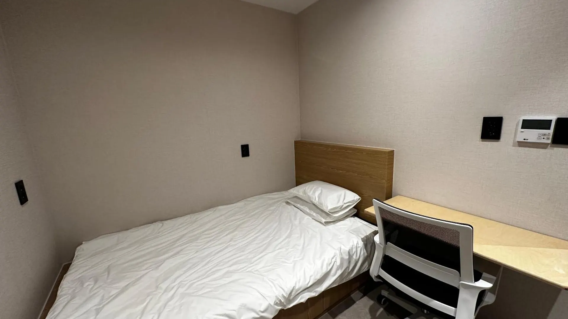 Nomad Live Hostel Busan South Korea
