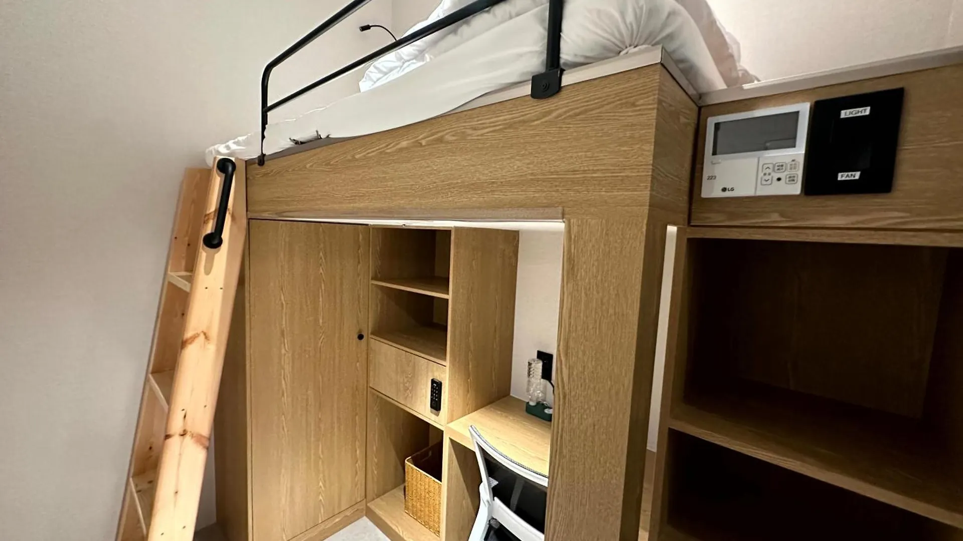 Nomad Live Hostel Busan