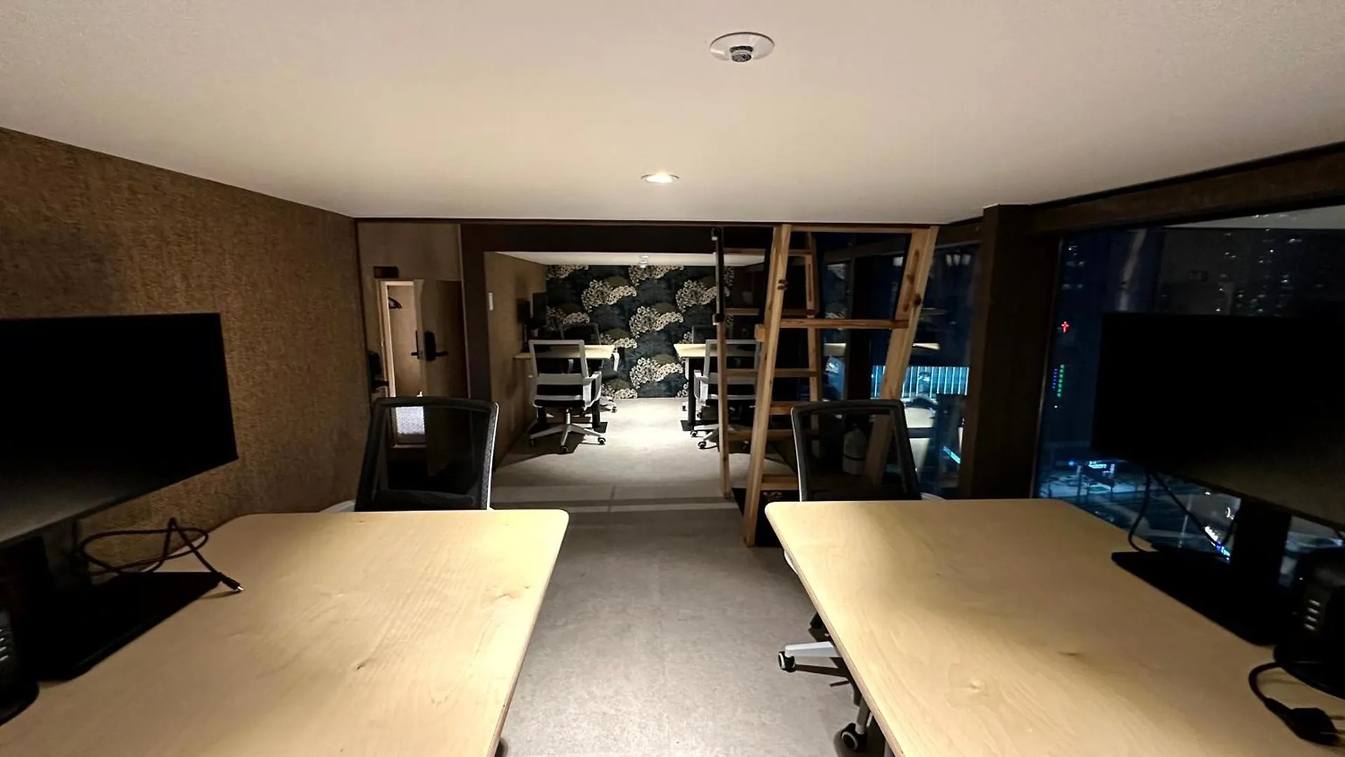 Nomad Live Hostel Busan
