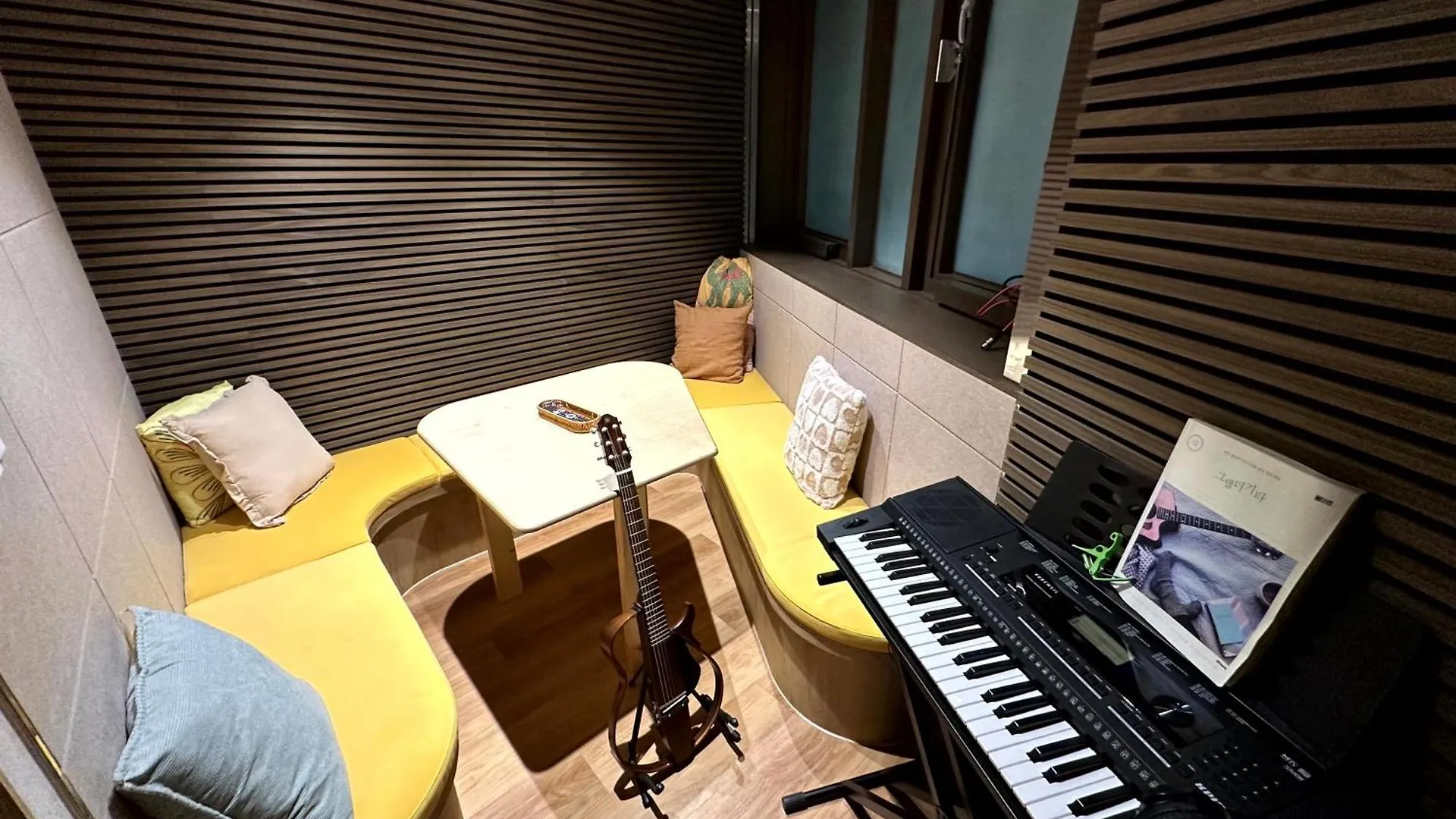 Nomad Live Hostel Busan South Korea