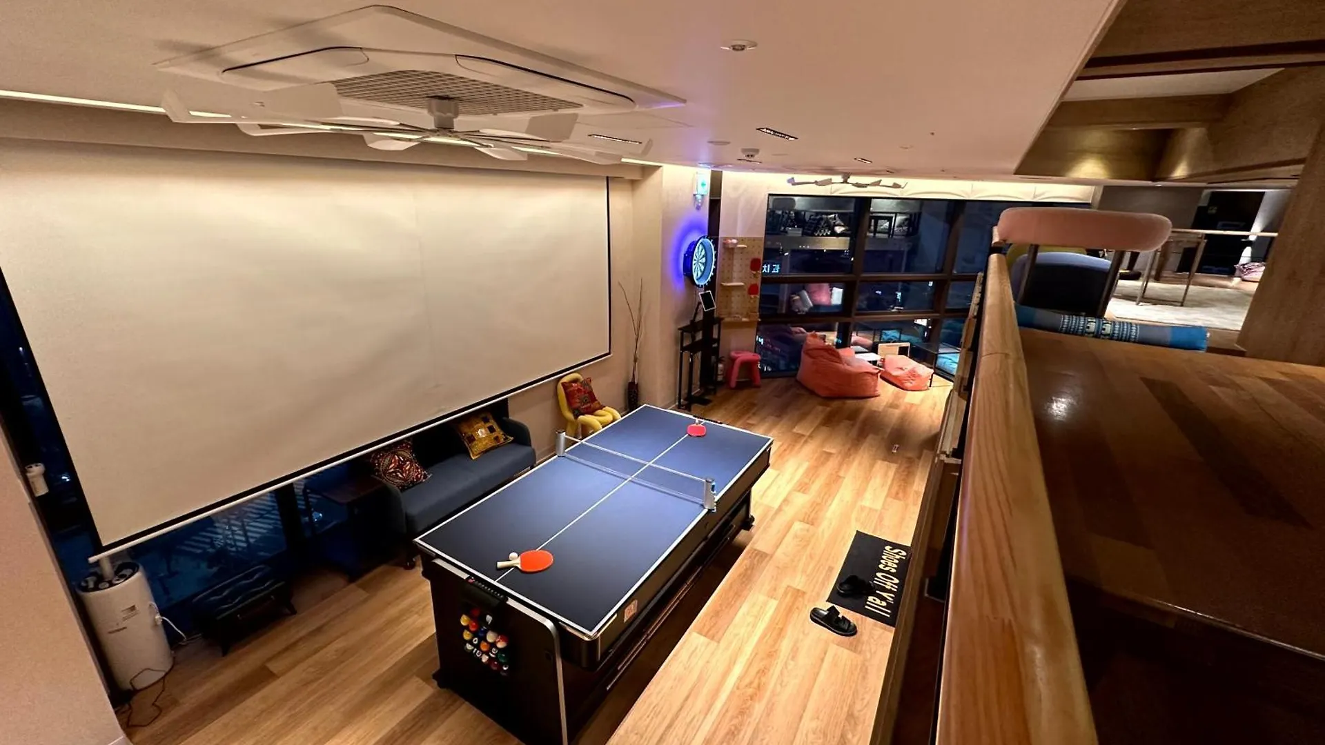 Nomad Live Hostel Busan